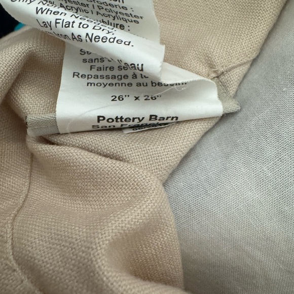 Pottery Barn pillow cover 26 X 26 - Picture 6 of 6